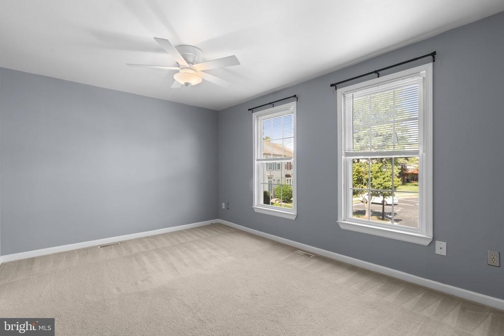 Ducketts Ln, Elkridge, MD 21075