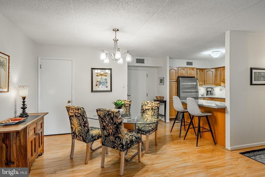 Valley Forge Cir, King Of Prussia, PA 19406