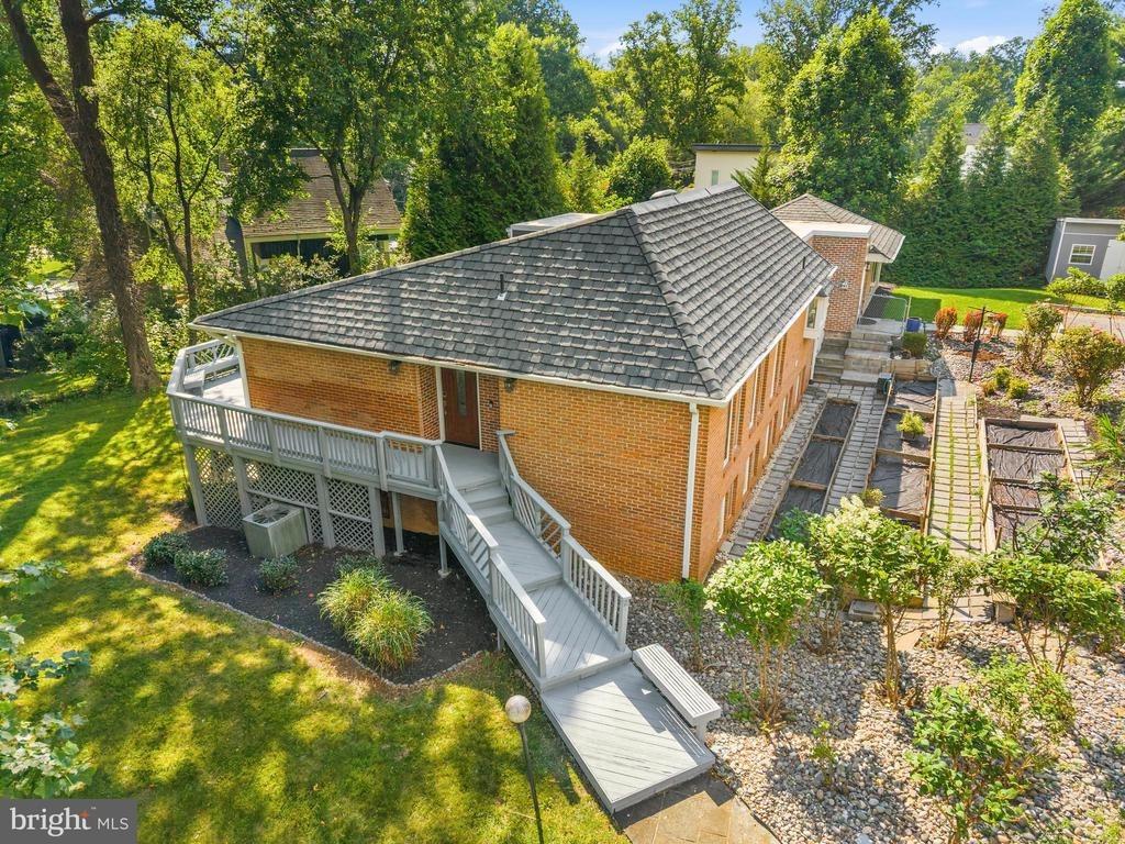 Holbrook Ln, Potomac, MD 20854