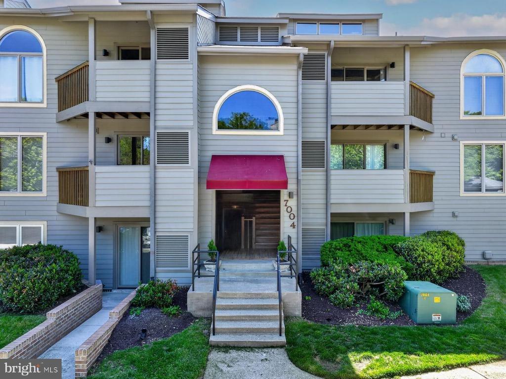 Channel Village Ct, Annapolis, MD 21403