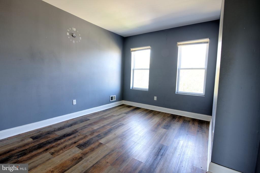 W Garrison Ave, Baltimore, MD 21215