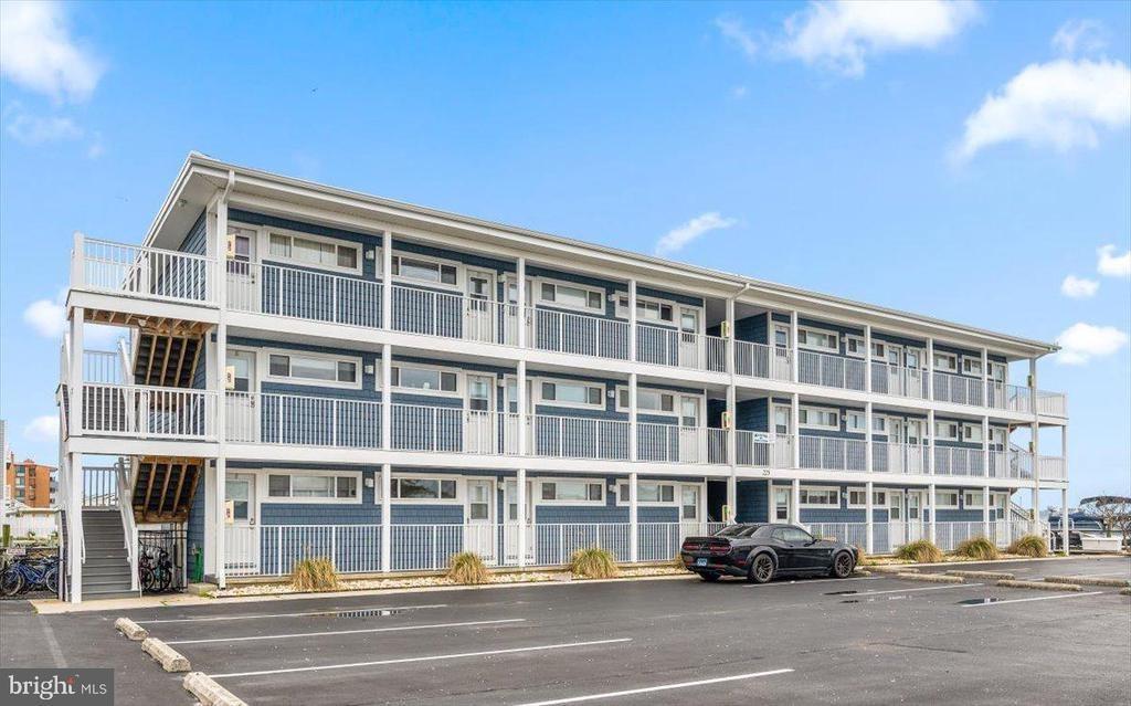 26th St, Ocean City, MD 21842