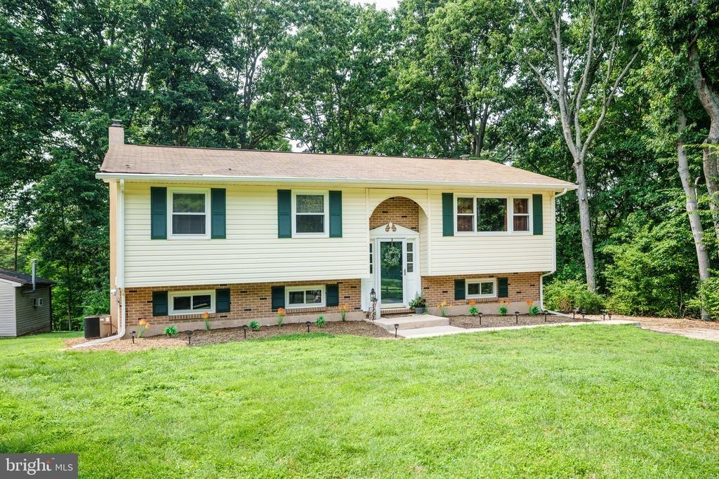 Greenwood St, Elkton, MD 21921