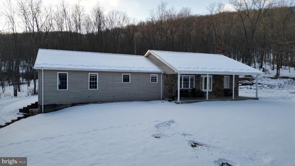 Lower Knobley Rd, Maysville, WV 26833