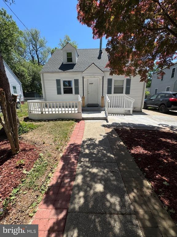 Oglethorpe St, Riverdale, MD 20737