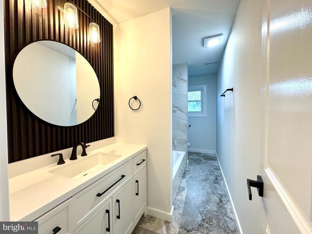 Altamawr Ave, Lawrence Township, NJ 08648