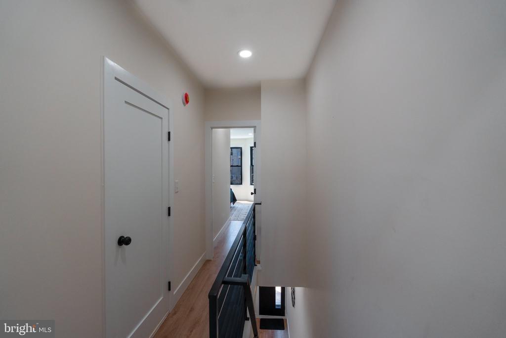 N Corlies St, Philadelphia, PA 19121