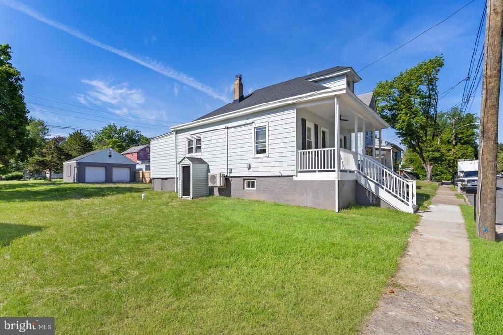 Lawn Park Ave, Lawrence Township, NJ 08648