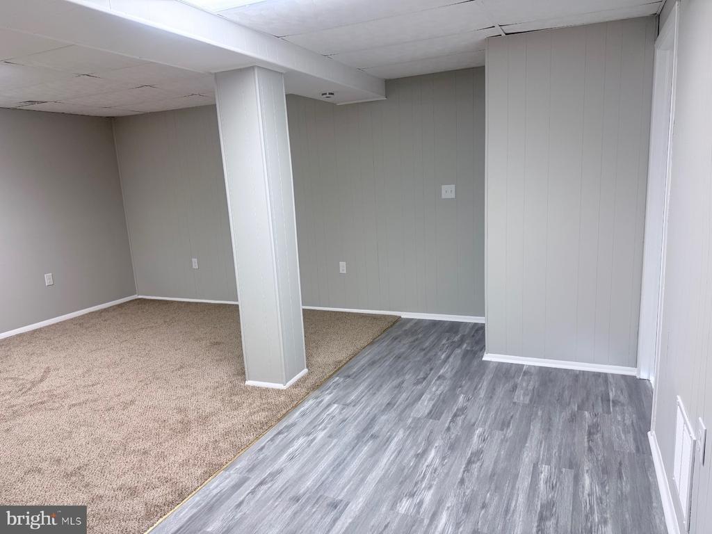 Diggers Ln, Elkridge, MD 21075