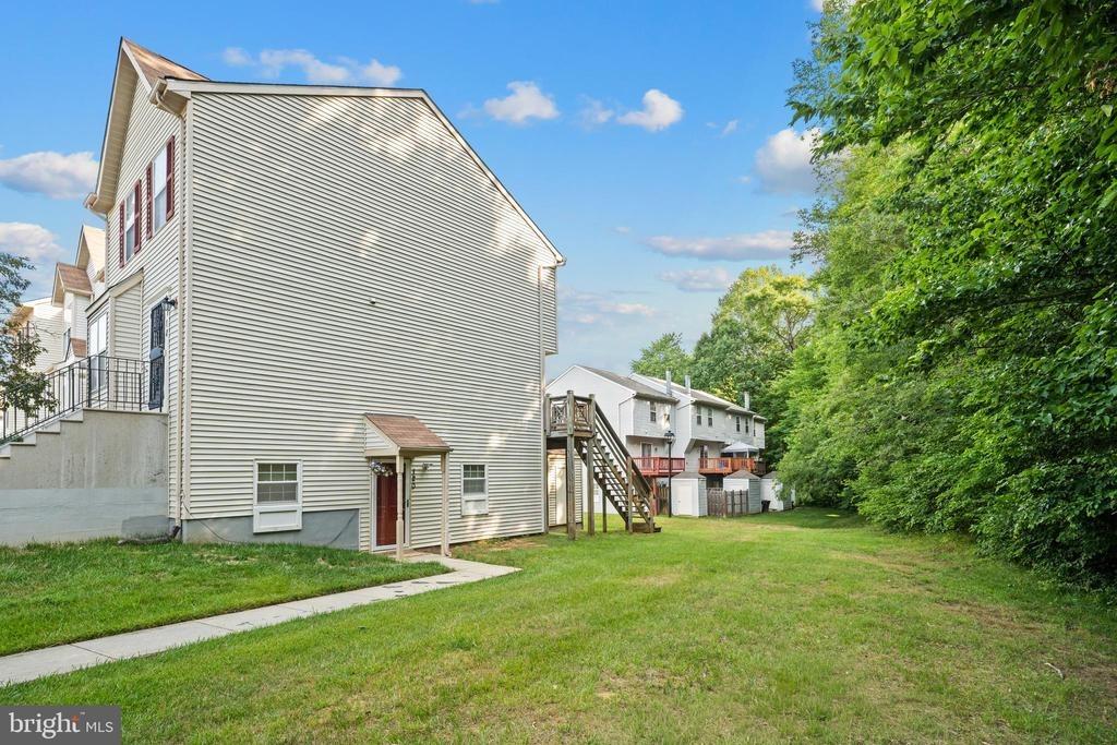 Azalea Ct, Upper Marlboro, MD 20774