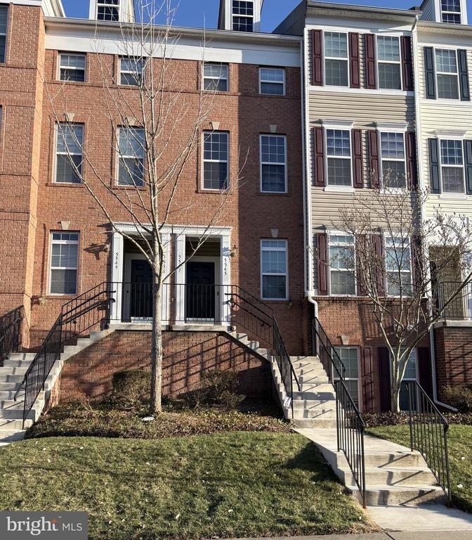 Lanier Ave, Suitland, MD 20746