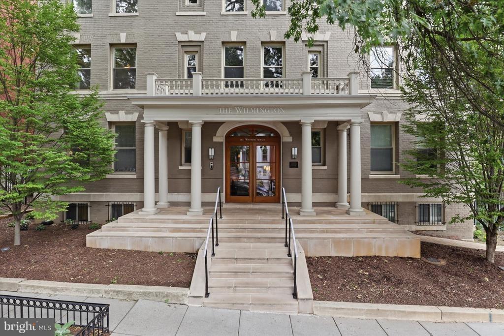 Wyoming Ave Nw, Washington, DC 20009
