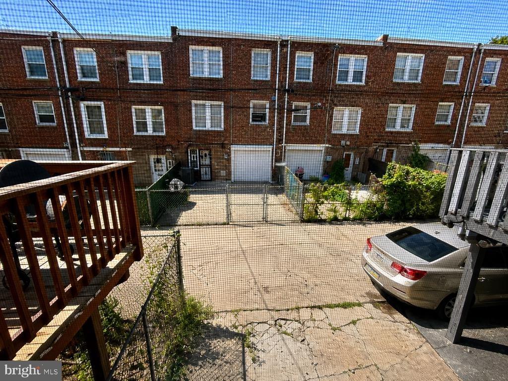 Alma St, Philadelphia, PA 19149