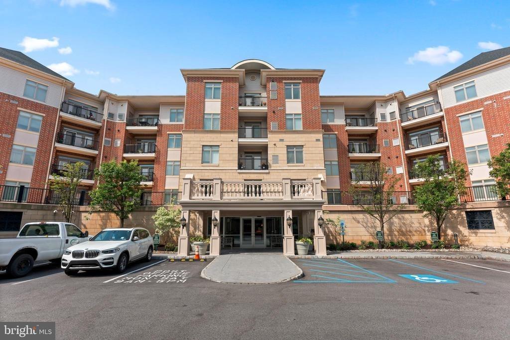 Carson Ter, Huntingdon Valley, PA 19006