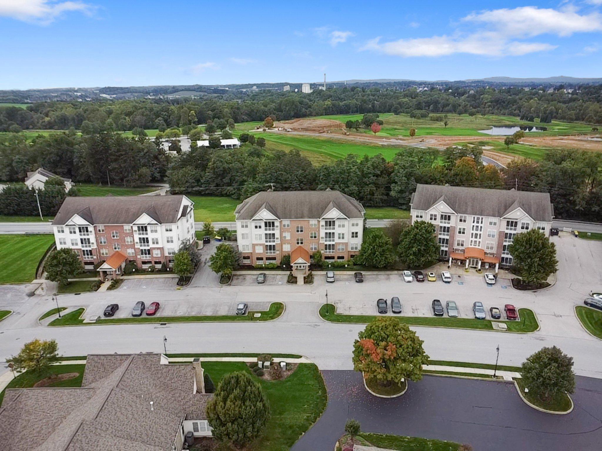 Crest Way, York, PA 17403