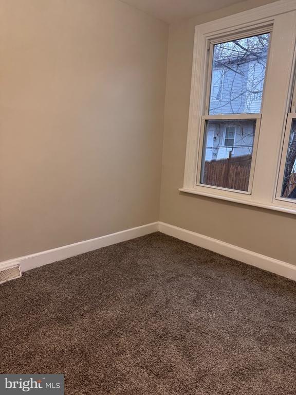 Crescent St, Harrisburg, PA 17104