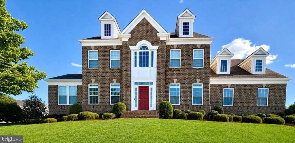 Lochiel Ln, Leesburg, VA 20176