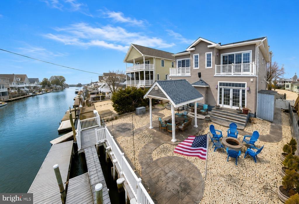 W Mohawk Dr, Little Egg Harbor Twp, NJ 08087
