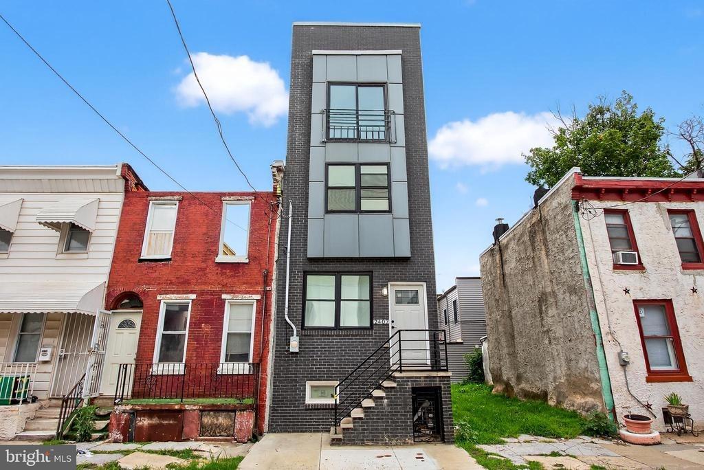 W Seybert St, Philadelphia, PA 19121