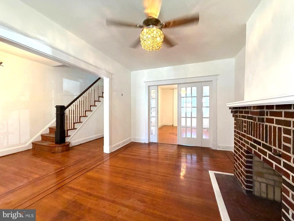 N Augusta Ave, Baltimore, MD 21229