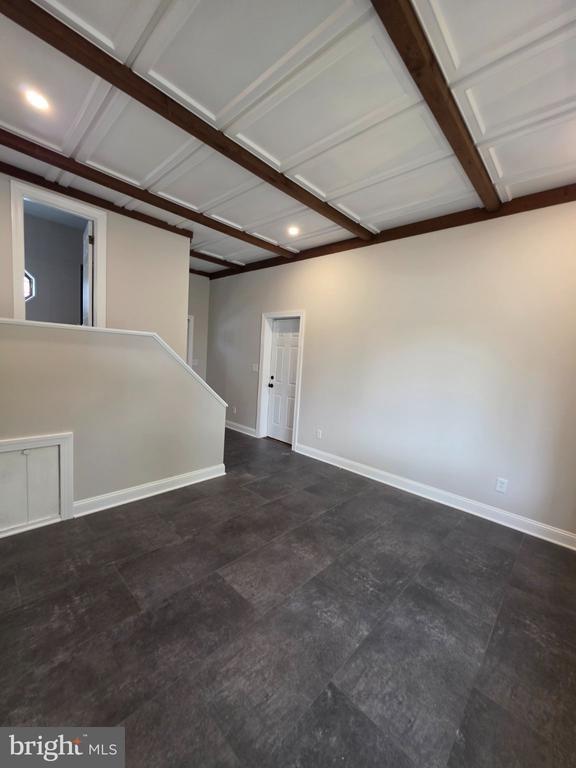 Nottingham Way, Trenton, NJ 08619