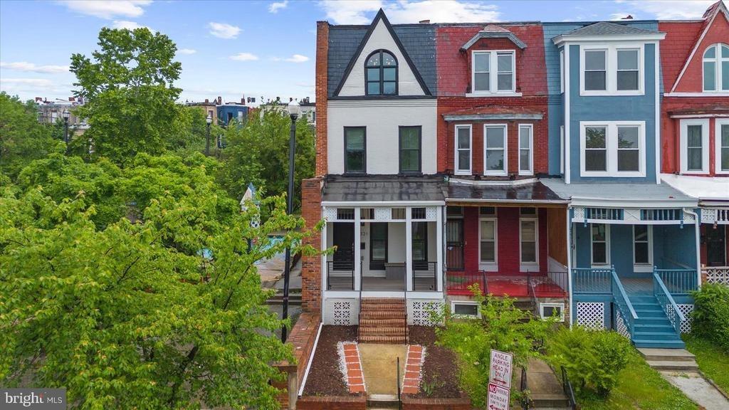 Madison Ave, Baltimore, MD 21217