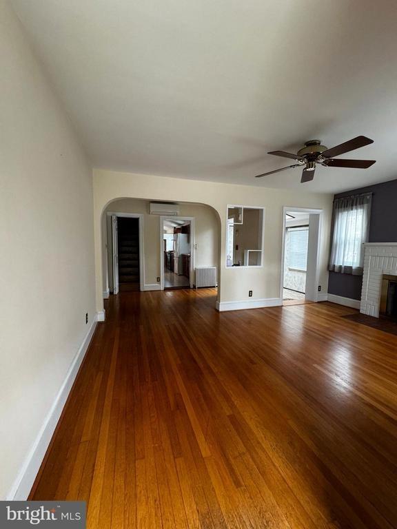 7th St S, Arlington, VA 22204
