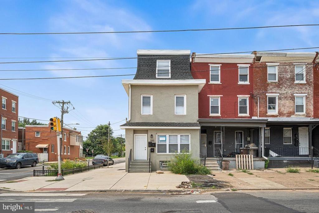 N 42nd St, Philadelphia, PA 19104