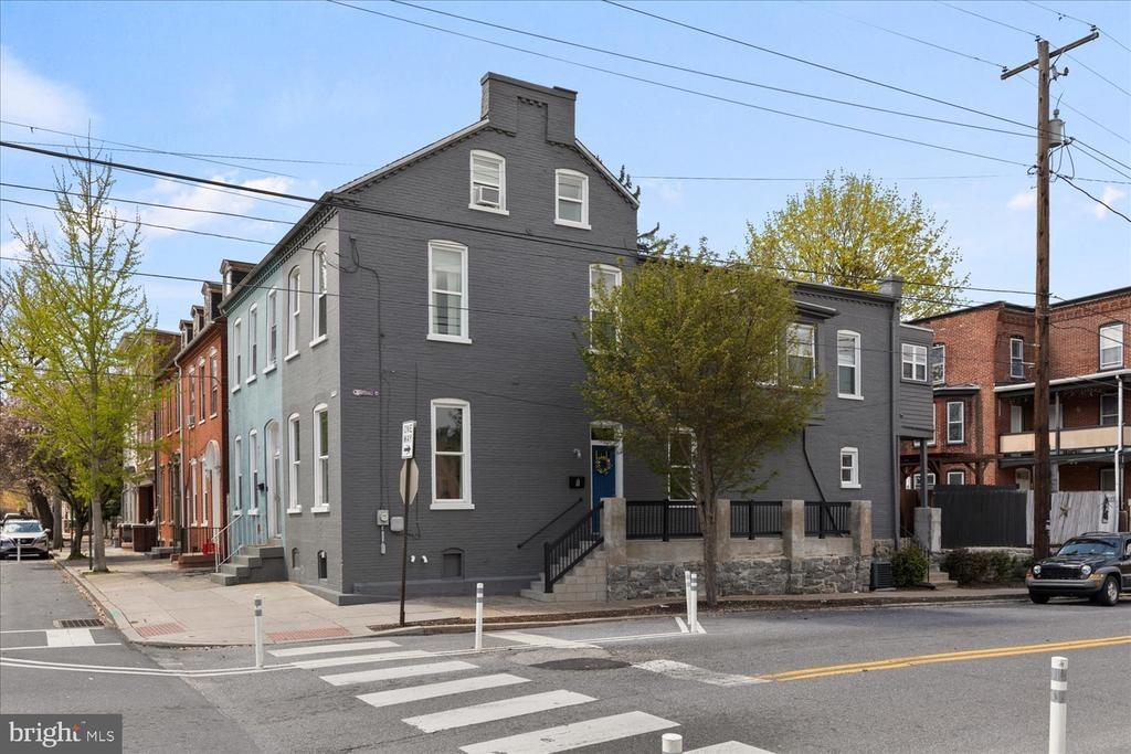 N Marshall St, Lancaster, PA 17602