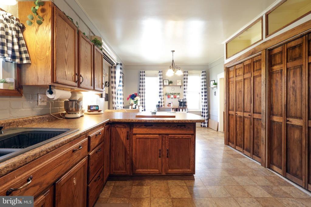 Penns Creek Rd, Coburn, PA 16832