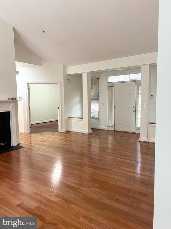 Aylesford Ln, Laurel, MD 20707