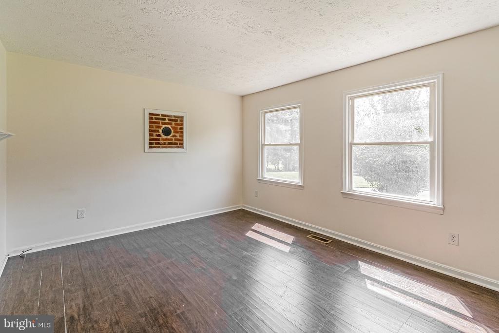 Roys Ln, Culpeper, VA 22701