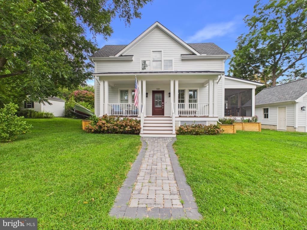 Tilghman St, Oxford, MD 21654