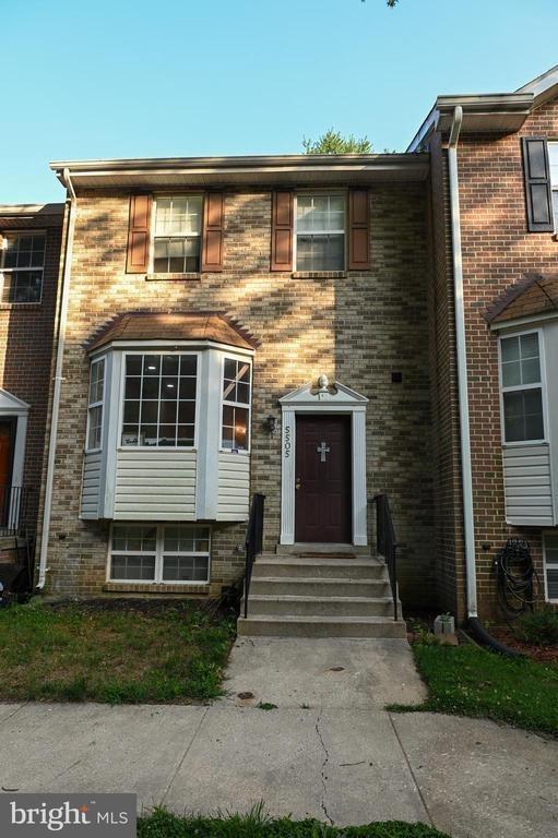 E Boniwood Turn, Clinton, MD 20735