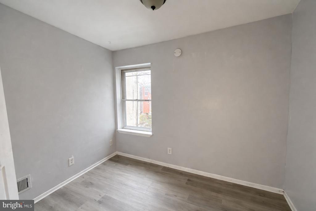 W Lanvale St, Baltimore, MD 21216