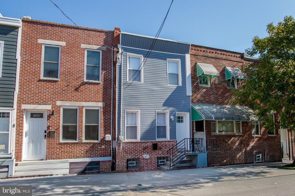 Hoffman St, Philadelphia, PA 19145