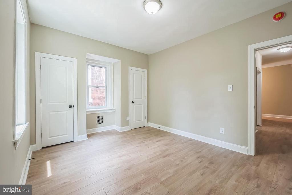 S 52nd St, Philadelphia, PA 19143