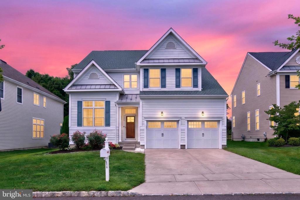 Starboard Way, Mount Laurel, NJ 08054