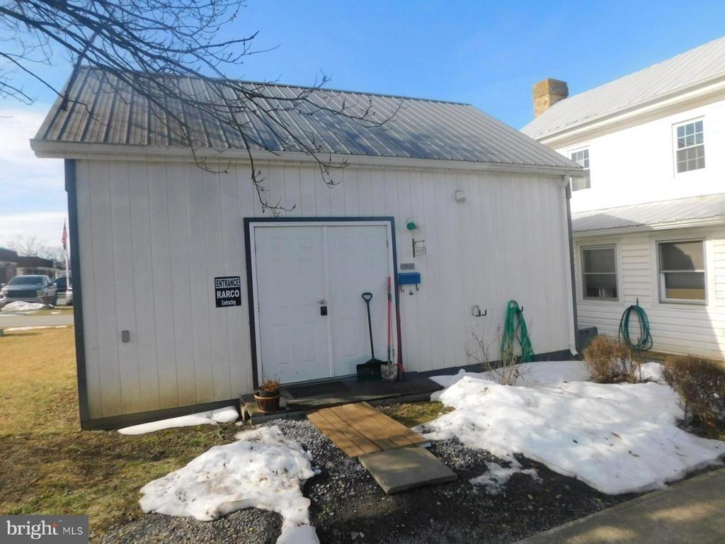 E Main St, Wardensville, WV 26851