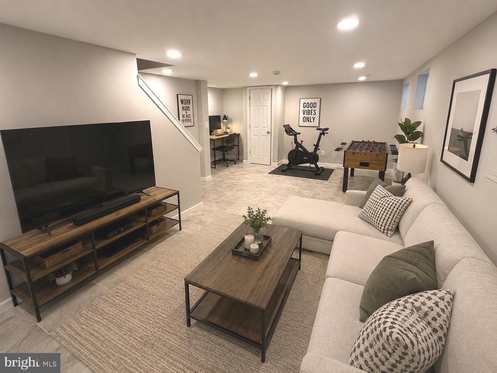 N Camac St, Philadelphia, PA 19141