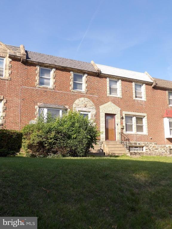 E Howell St, Philadelphia, PA 19120