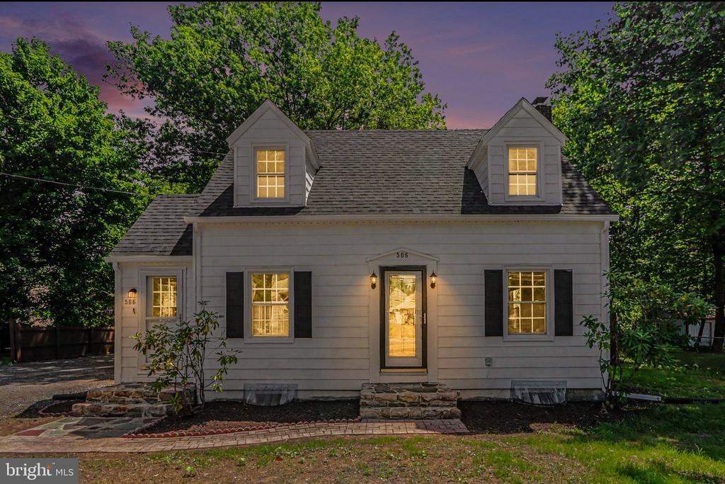 Hogestown Rd, Mechanicsburg, PA 17050