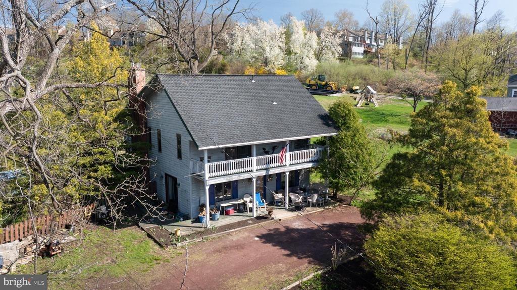 S Franklin St, Lambertville, NJ 08530