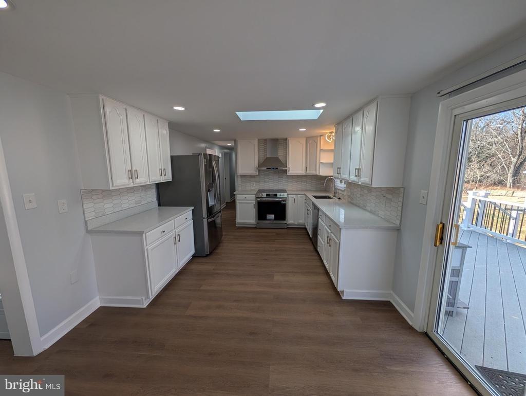 Brooke Rd, Sandy Spring, MD 20860