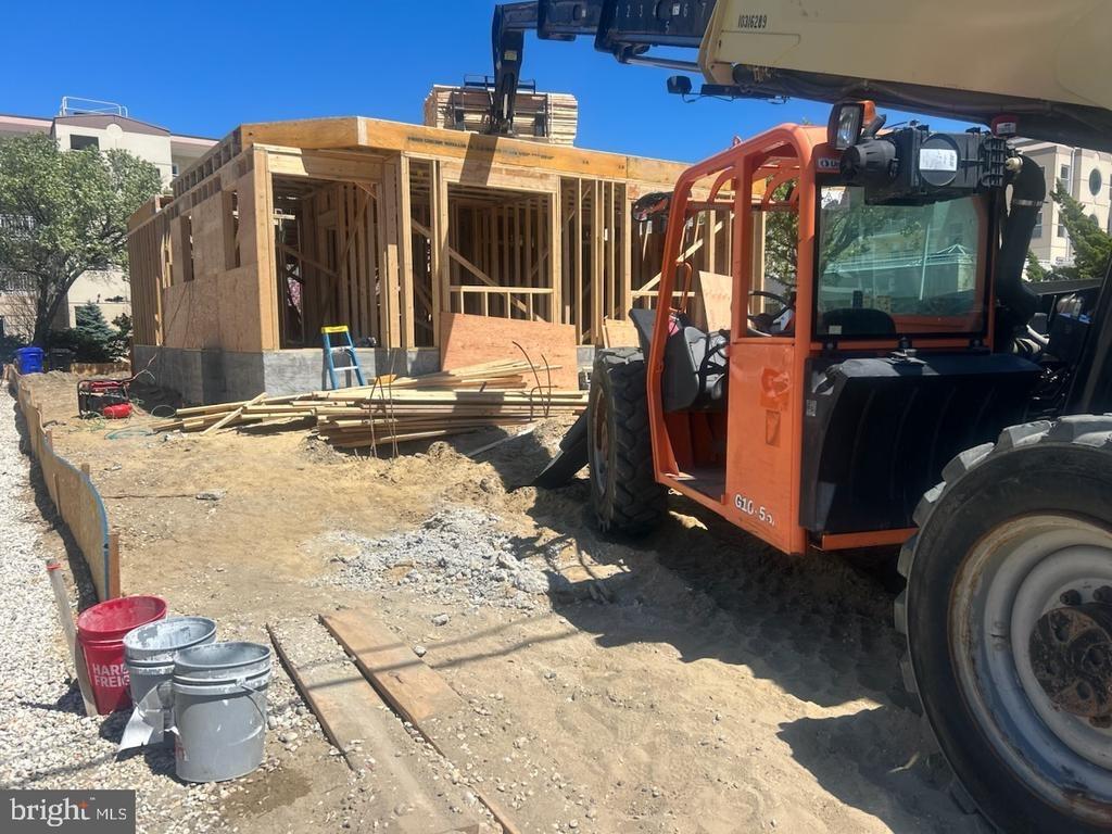8th St, Avalon, NJ 08202