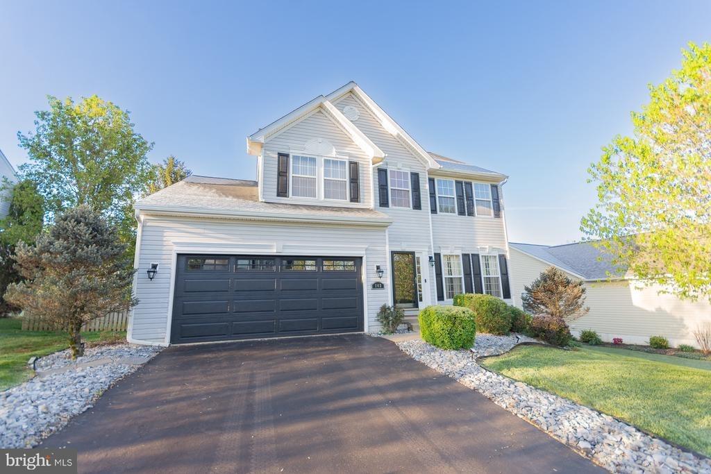 Lacosta Blvd, Martinsburg, WV 25405