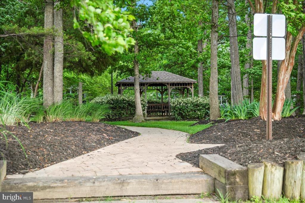Beacon Hill Ct, Swan Point, MD 20645