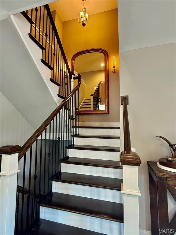 N Ballas Rd, Saint Louis, MO 63122