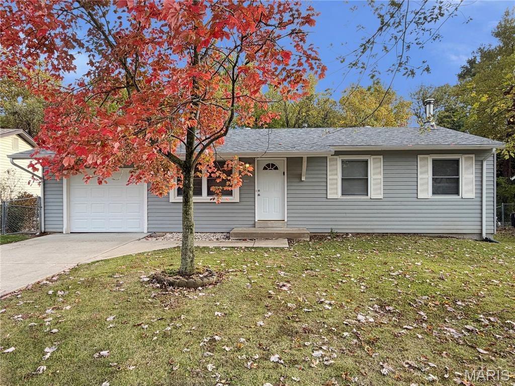 Ramona Ln, Saint Charles, MO 63304