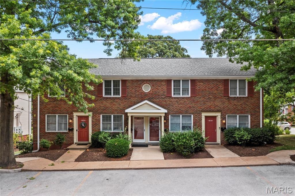 W Swan Cir, Saint Louis, MO 63144